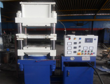 > </div>
<div class=